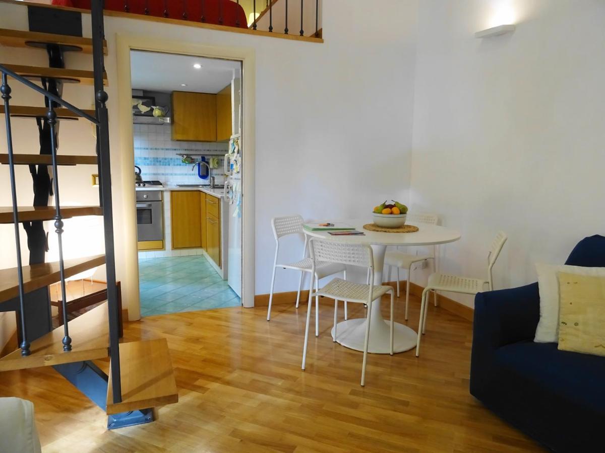 Mezzocannone Holiday House Napels Buitenkant foto